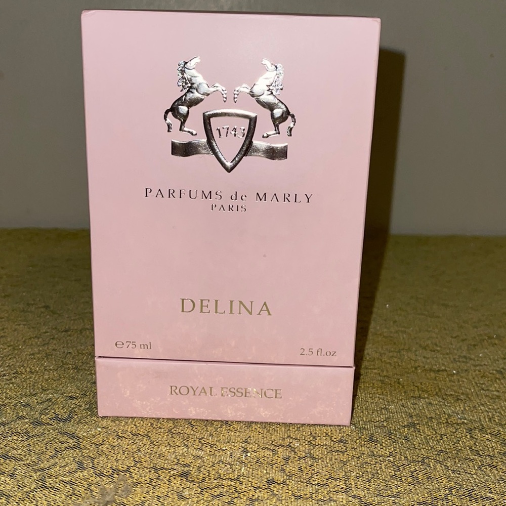 Parfums de Marly Delina perfume box
